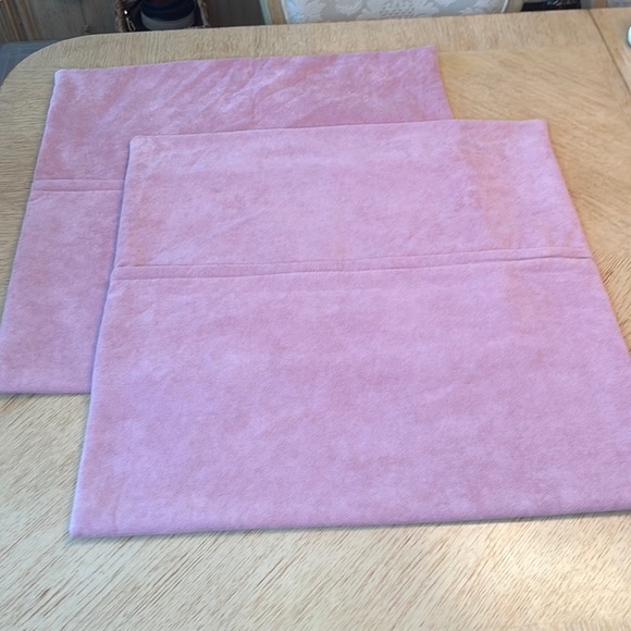 Custom Pillow Coverings (2) - Picture 2 of 6